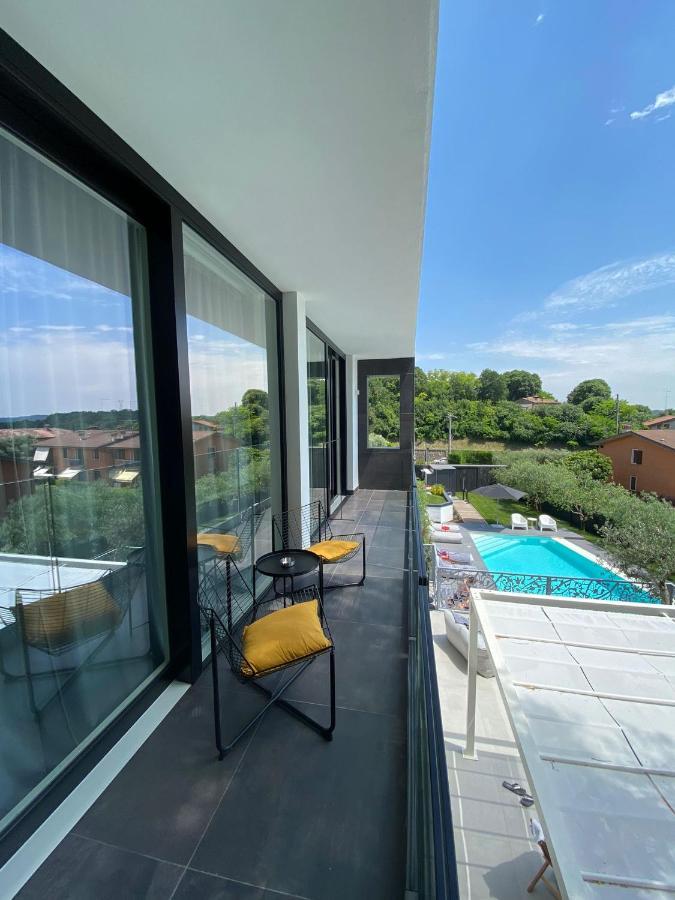 Extra Urbano - Lago Di Garda - Adults Only ポンティ・スル・ミンチョ エクステリア 写真